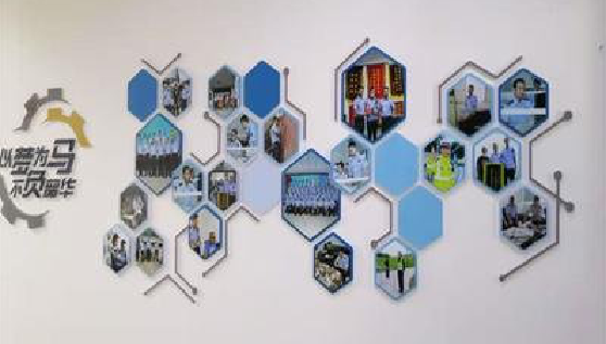 台前文化墙最常见的做法。