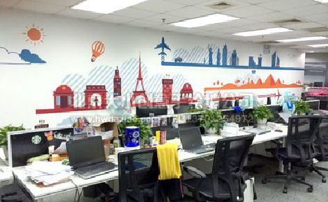 台前教你设计办公室墙绘的方法。